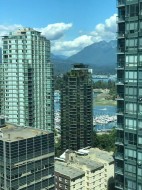 2202-1200 Georgia Street WVancouver, BC V6E 4R2