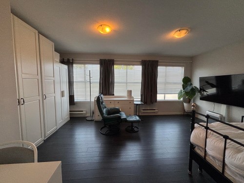 1588 41St Avenue E, Vancouver, BC 