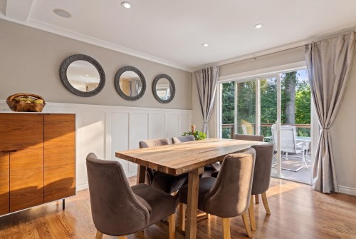 697 Braemar Road E, North Vancouver, BC 