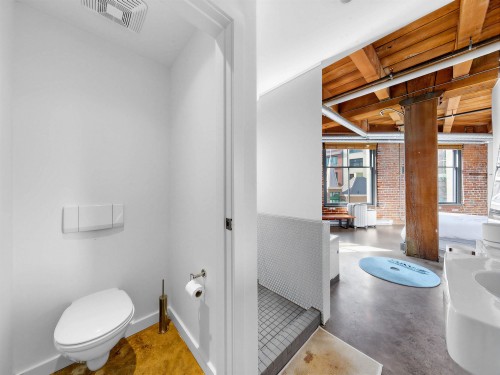 321-55 Cordova Street E, Vancouver, BC 