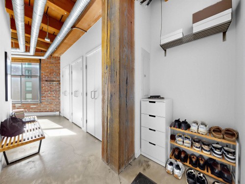 321-55 Cordova Street E, Vancouver, BC 
