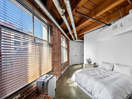 321-55 Cordova Street E, Vancouver, BC 
