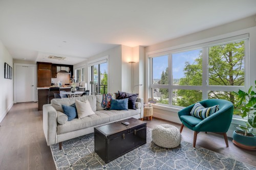 301-3028 Arbutus Street  Vancouver, BC V6J 3Z2