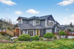 24696 103a Avenue Maple Ridge, BC V2W 0B1