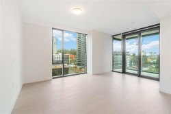 404-5987 Wilson Avenue Burnaby, BC V5H 0L7