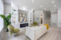 1-5808 Lanark Street  Vancouver, BC V5P 2Y4