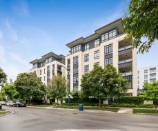 308-168 35th Avenue E Vancouver, BC V5W 1A6