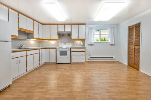 3053 16Th Avenue E, Vancouver, BC 