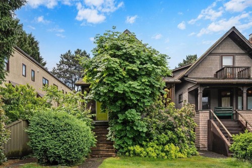 2012 York Avenue, Vancouver, BC 