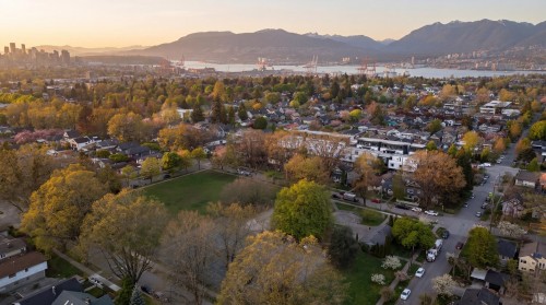 2273 2Nd Avenue E, Vancouver, BC 