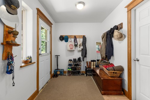 7596 Taylor Road, Pemberton, BC 