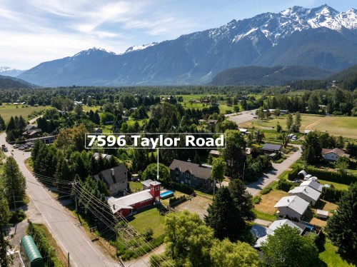 7596 Taylor Road, Pemberton, BC 