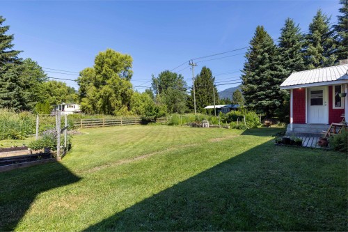 7596 Taylor Road, Pemberton, BC 