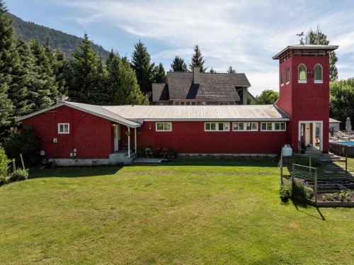 7596 Taylor Road, Pemberton, BC 