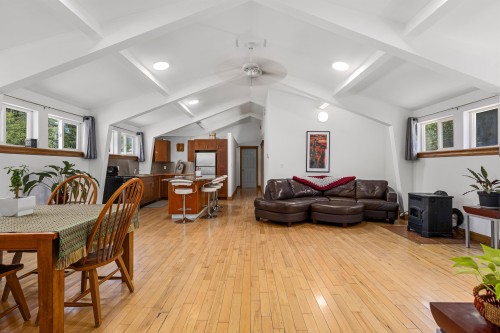7596 Taylor Road, Pemberton, BC 