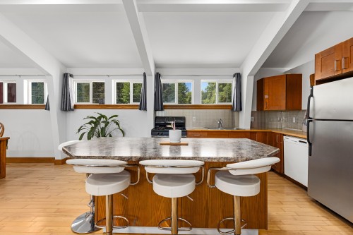 7596 Taylor Road, Pemberton, BC 