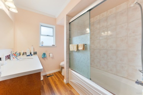 3185 16Th Avenue E, Vancouver, BC 