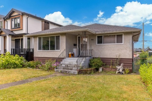3185 16Th Avenue E, Vancouver, BC 