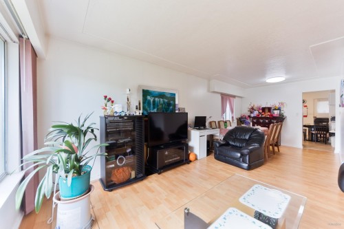 3185 16Th Avenue E, Vancouver, BC 