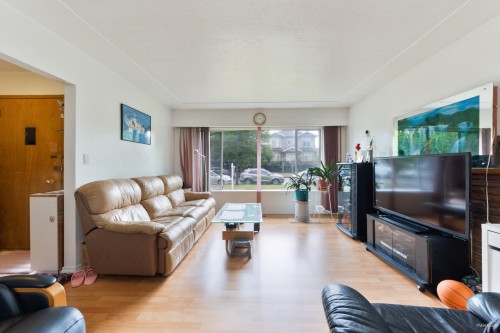 3185 16Th Avenue E, Vancouver, BC 