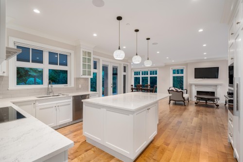 920 3Rd Street, West Vancouver, BC 