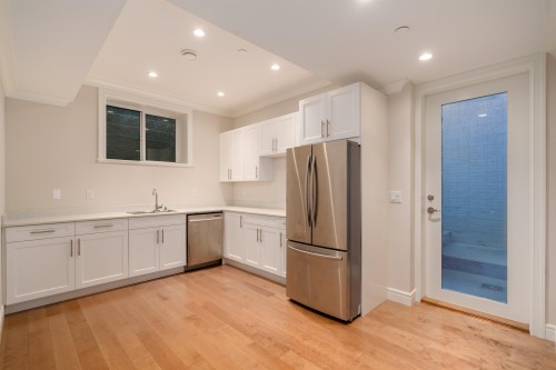 920 3Rd Street, West Vancouver, BC 