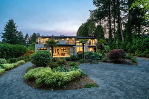 920 3Rd Street, West Vancouver, BC 