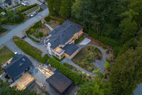 920 3Rd Street, West Vancouver, BC 