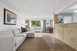 207-2494 Cornwall Avenue  Vancouver, BC V6K 1B8