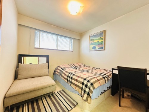 2887 24Th Avenue W, Vancouver, BC 