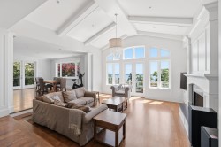 4659 Woodgreen Drive West Vancouver, BC V7S 2V4