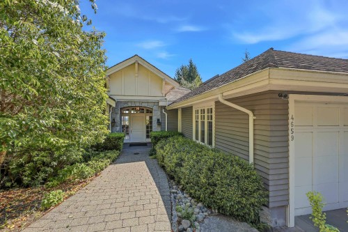 4659 Woodgreen Drive, West Vancouver, BC 