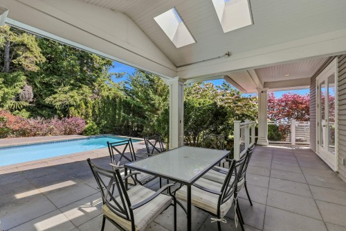 4659 Woodgreen Drive, West Vancouver, BC 