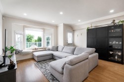 1124 Rochester Avenue  Coquitlam, BC V3K 2X4