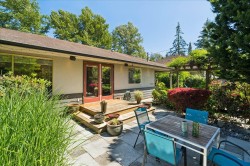 11626 243rd Street Maple Ridge, BC V4R 1M1