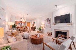 419-1111 27th Street E North Vancouver, BC V7J 1S3