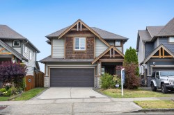 13735 230a Street Maple Ridge, BC V4R 0C9