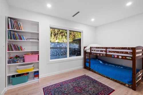 3812 Dalkeith Drive, North Vancouver, BC 