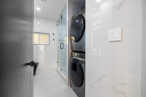 3812 Dalkeith Drive, North Vancouver, BC 