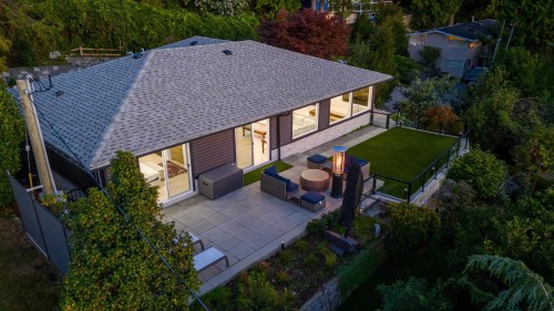 3812 Dalkeith Drive, North Vancouver, BC 