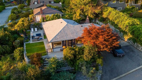 3812 Dalkeith Drive, North Vancouver, BC 