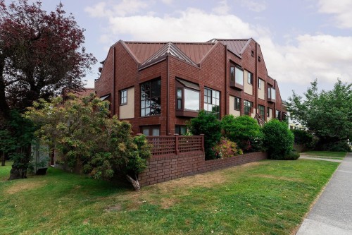7-2485 Cornwall Avenue, Vancouver, BC 