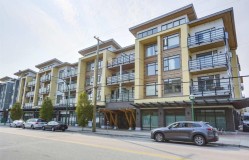 221-5248 Grimmer Street Burnaby, BC V5H 2H2