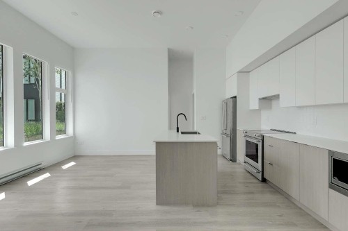 103-1306 Laval Square, Coquitlam, BC 