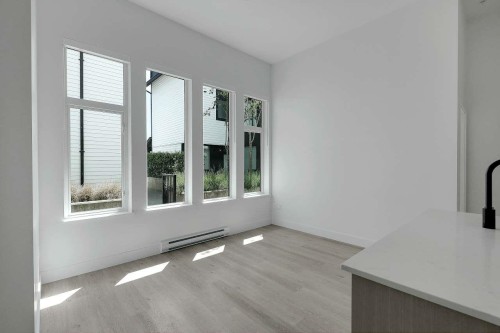 103-1306 Laval Square, Coquitlam, BC 