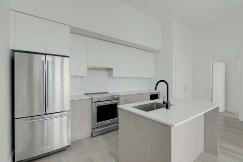 103-1306 Laval Square, Coquitlam, BC 