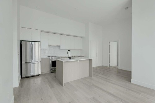 103-1306 Laval Square, Coquitlam, BC 