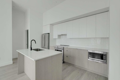 103-1306 Laval Square, Coquitlam, BC 