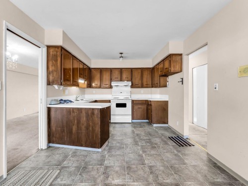 1205 49Th Avenue E, Vancouver, BC 