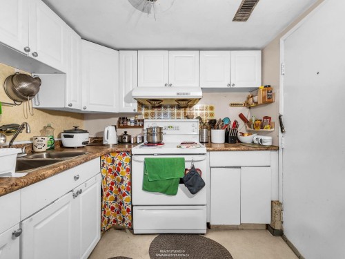 1205 49Th Avenue E, Vancouver, BC 
